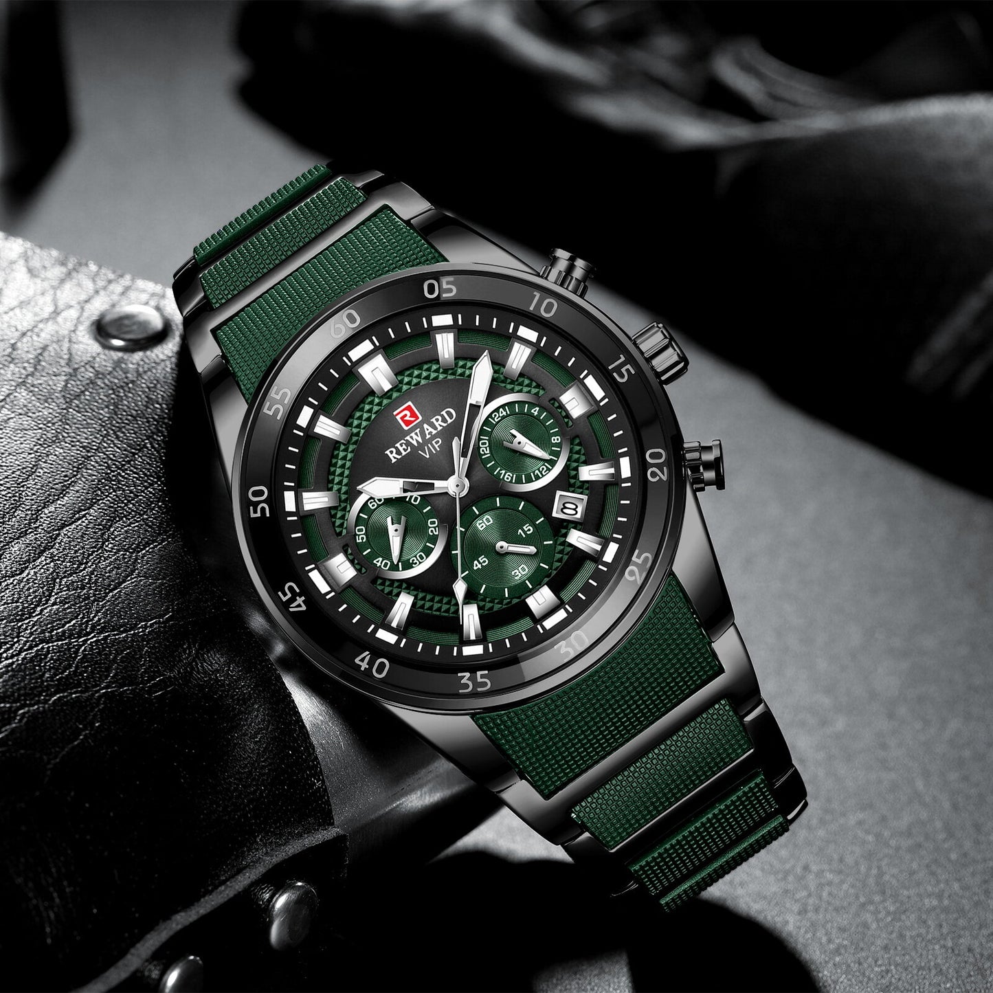 Reward VIP Luxury Chronograph Men’s Quartz Watch – Green Dial Edition