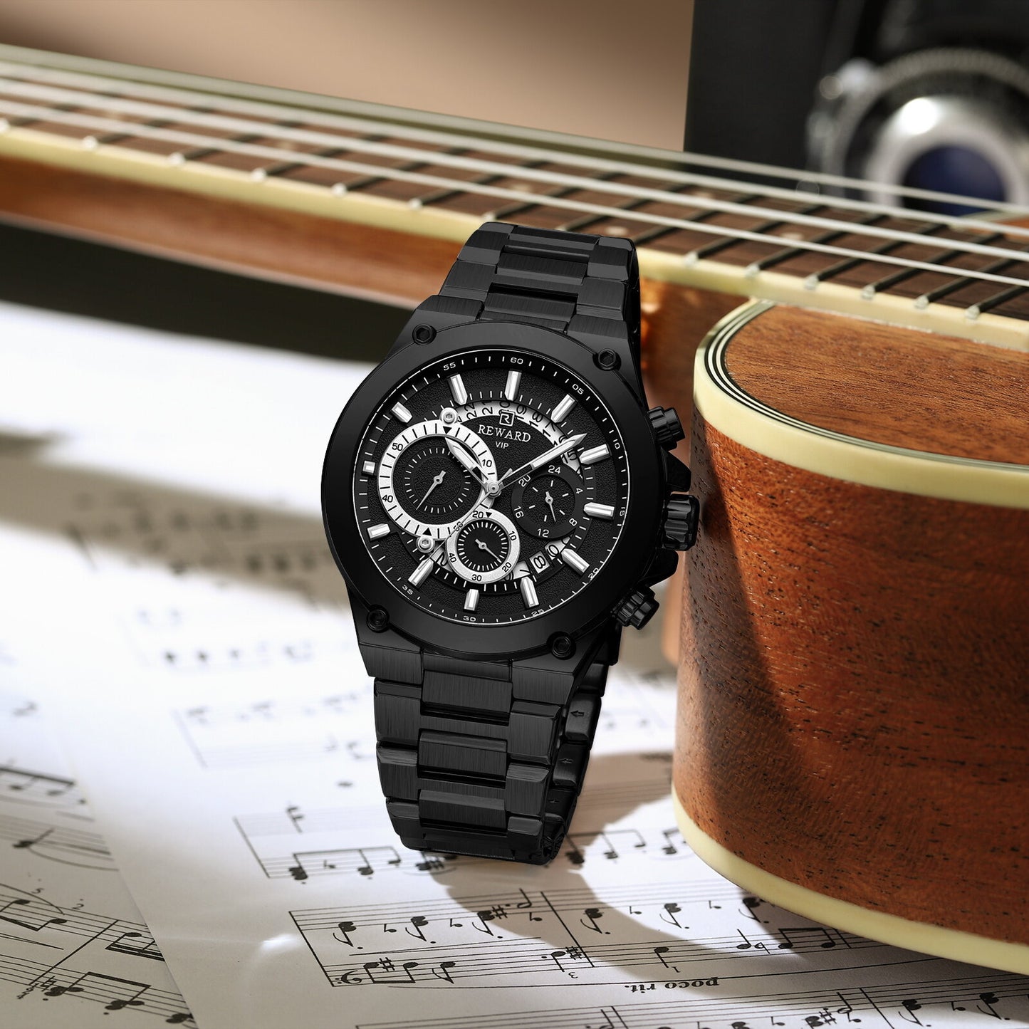 Reward Premium Men's Sport Chronograph Watch (Black Dail)