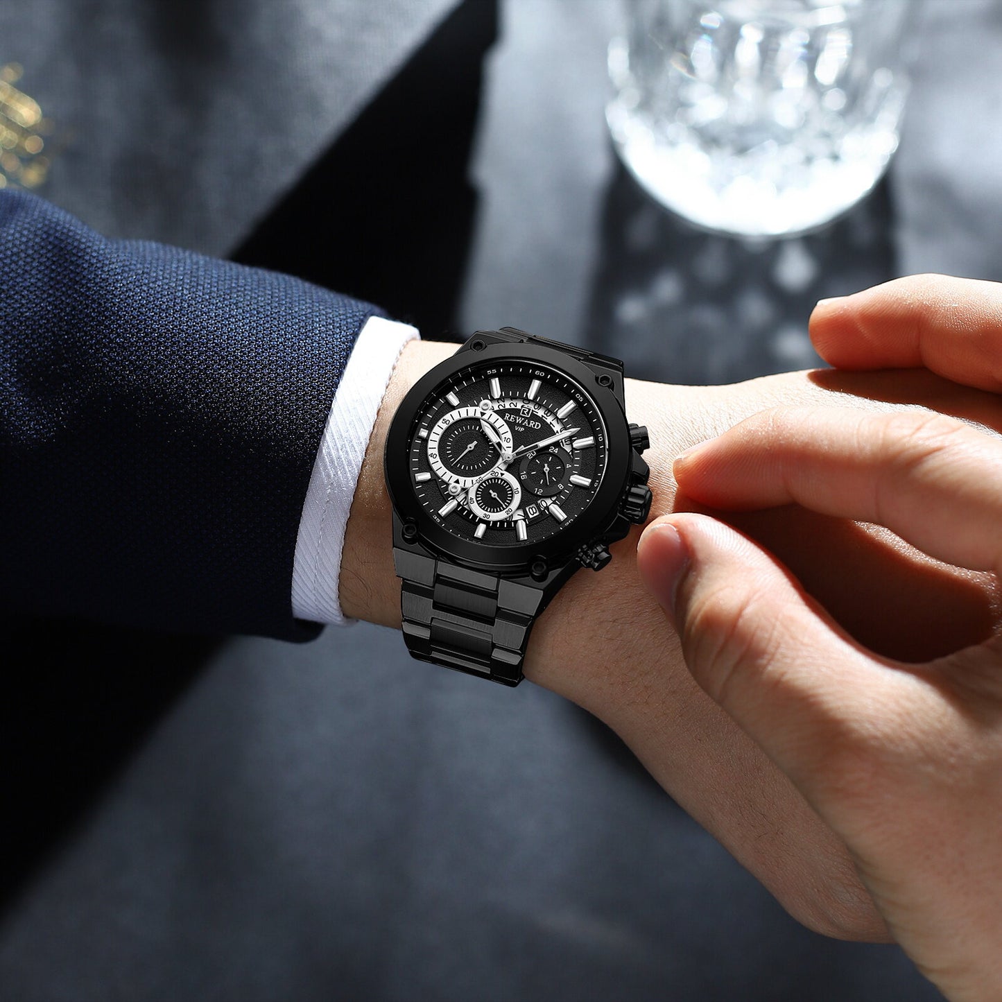 Reward Premium Men's Sport Chronograph Watch (Black Dail)